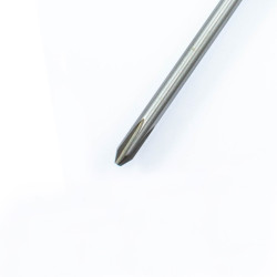 PHILLIPS SCREWDRIVER 5.8x120 mm